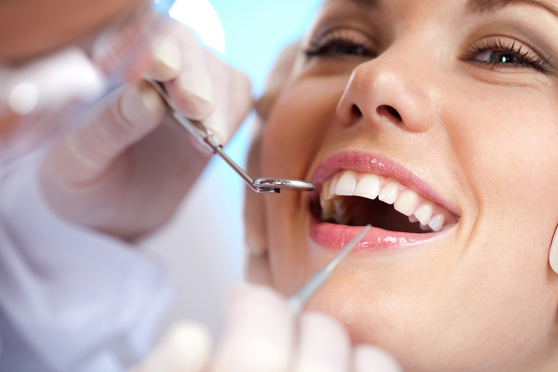 Dentist in Los Angeles, CA